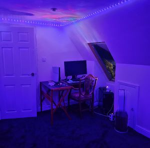 bedroom - click for photo gallery